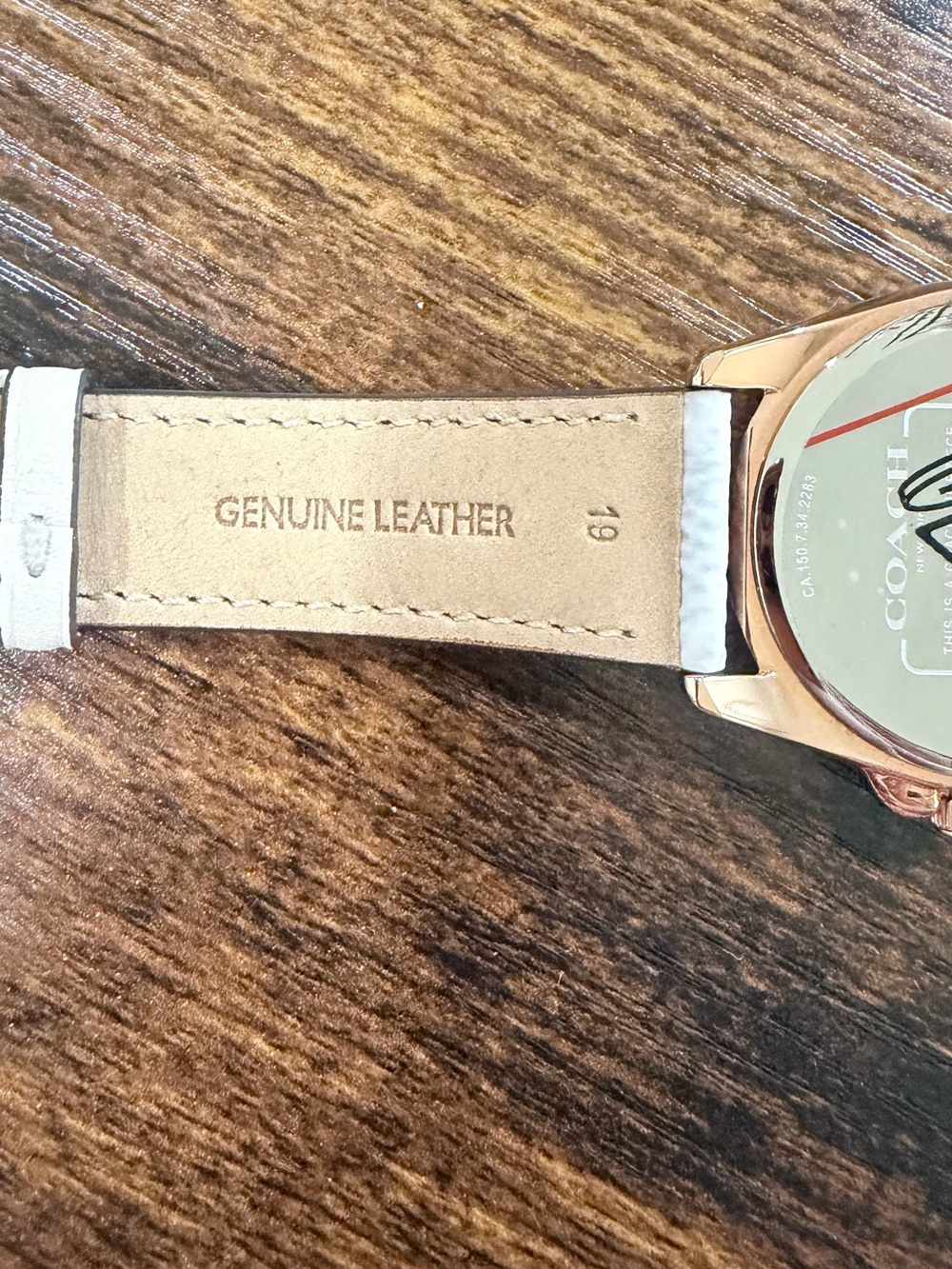COACH Grayson women’s watch - Picture 4 of 8